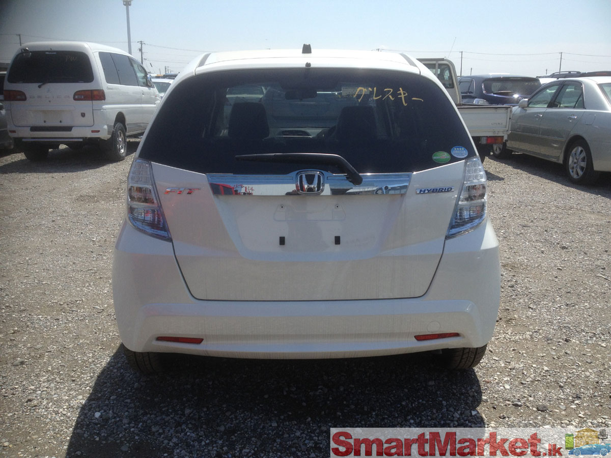 Brand NEW HONDA FIT Hybrid